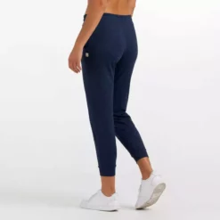 Vuori Women's Performance Jogger - Spring 2022