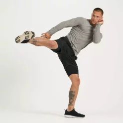 Vuori Men's Long Sleeve Strato Tech Tee - Winter 2021/2022